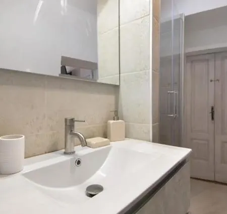5 Stelle - Lago, Montagna, Ospedale Διαμέρισμα *