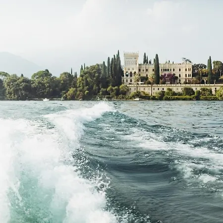 5 Stelle - Lago, Montagna, Ospedale غْرافيدونا